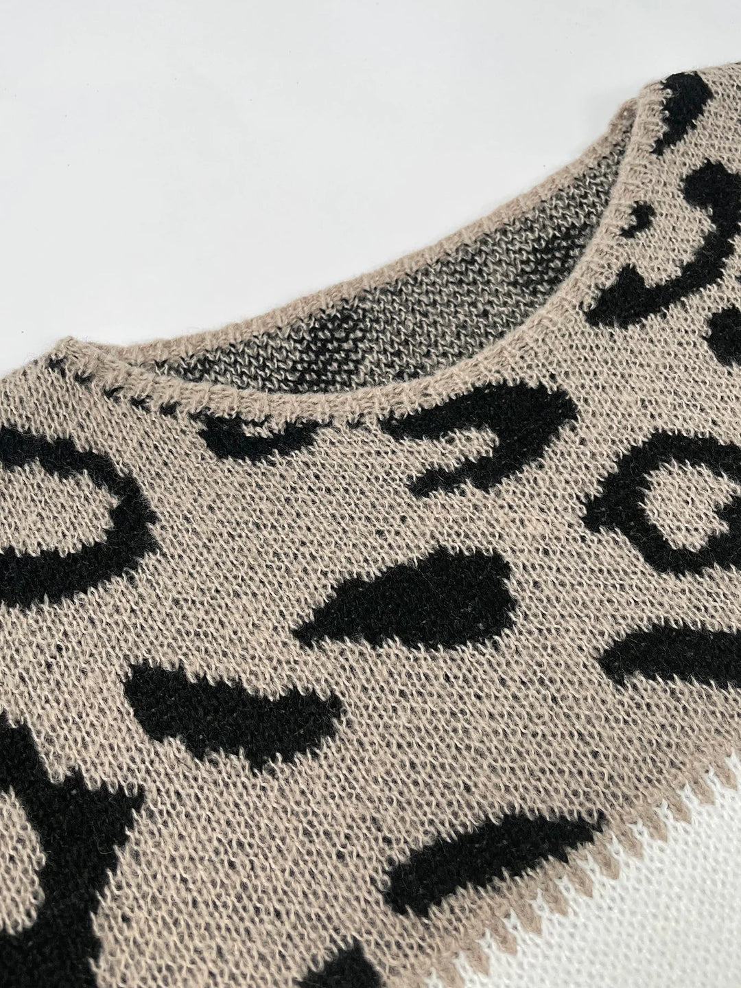 Lela | Pullover mit Leopardenmuster 