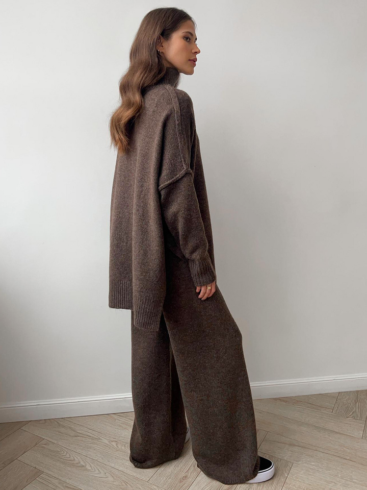 Fee | Set aus schlichtem Rollkragenpullover und Strickhose 