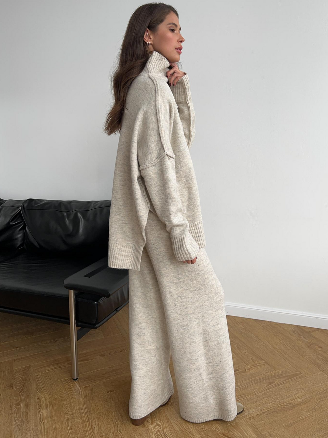 Fee | Set aus schlichtem Rollkragenpullover und Strickhose 